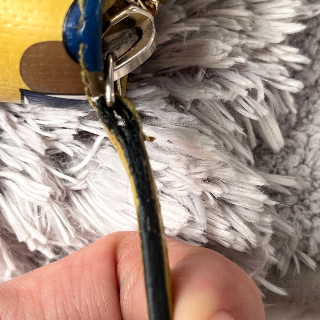 良品✨GUCCI ラウンドファスナー　マルチデザイン　ハートロゴ　長財布　からし