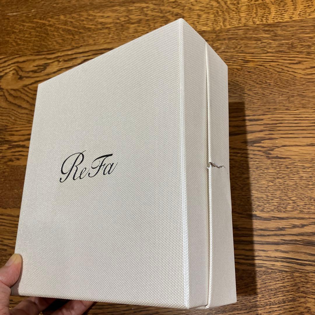 リファ　ソーラーMTG ReFa CARAT RAY (リファカラットレイ）