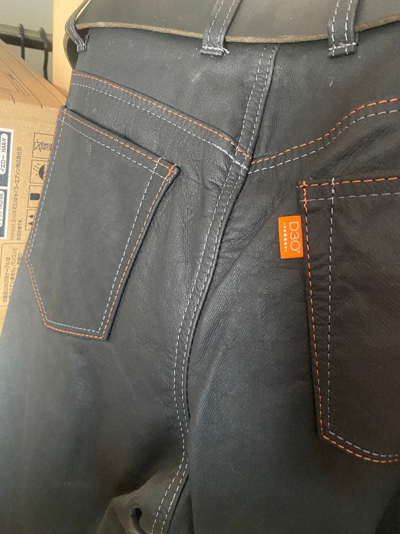 Hyod スマートレザーパンツ　メンズ