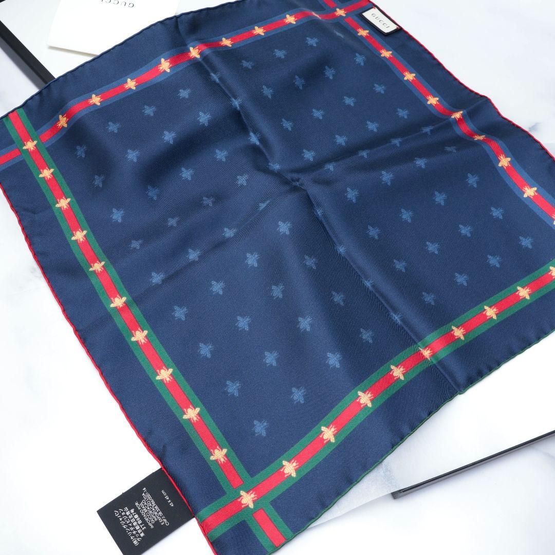 未使用 グッチ GUCCI ネイビー シルク ハンカチ ポケットチーフ
