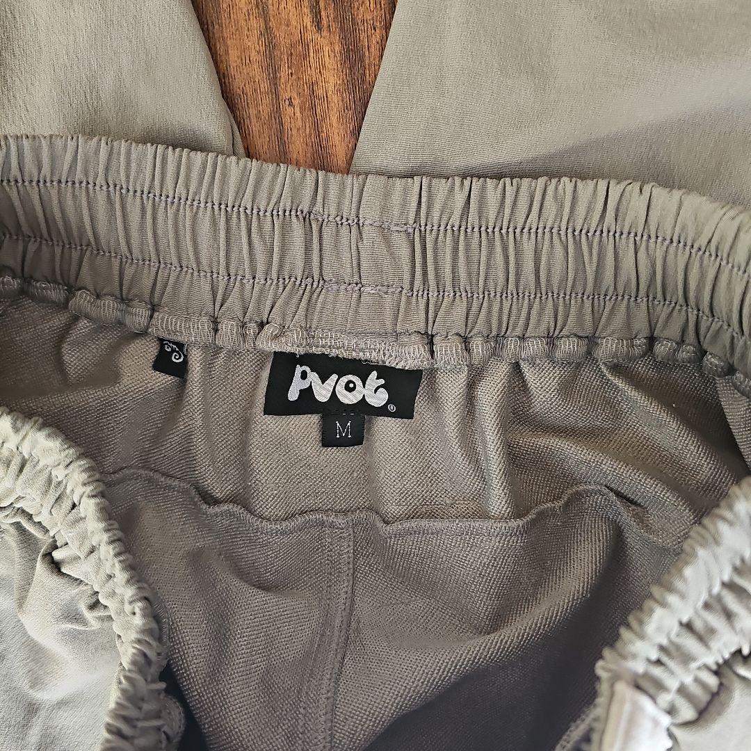 PVOT カーキ トレーニング　カーゴパンツ