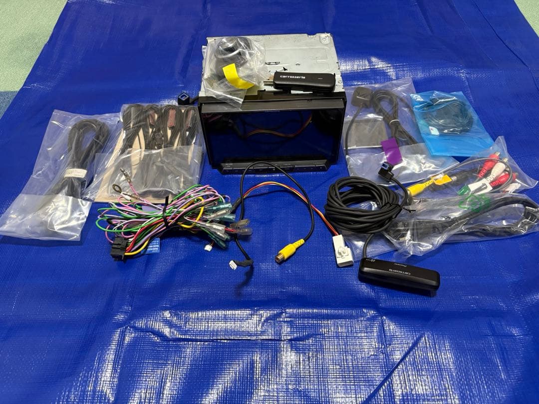 カロッツェリア AVIC-CZ902