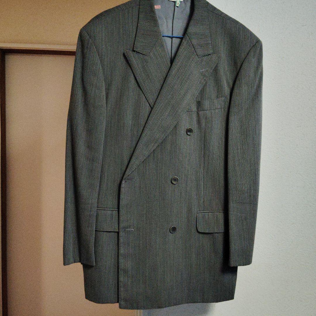 合馬公式アカウント様　GIVENCHY ダブルブレストスーツ グレー ストライプ