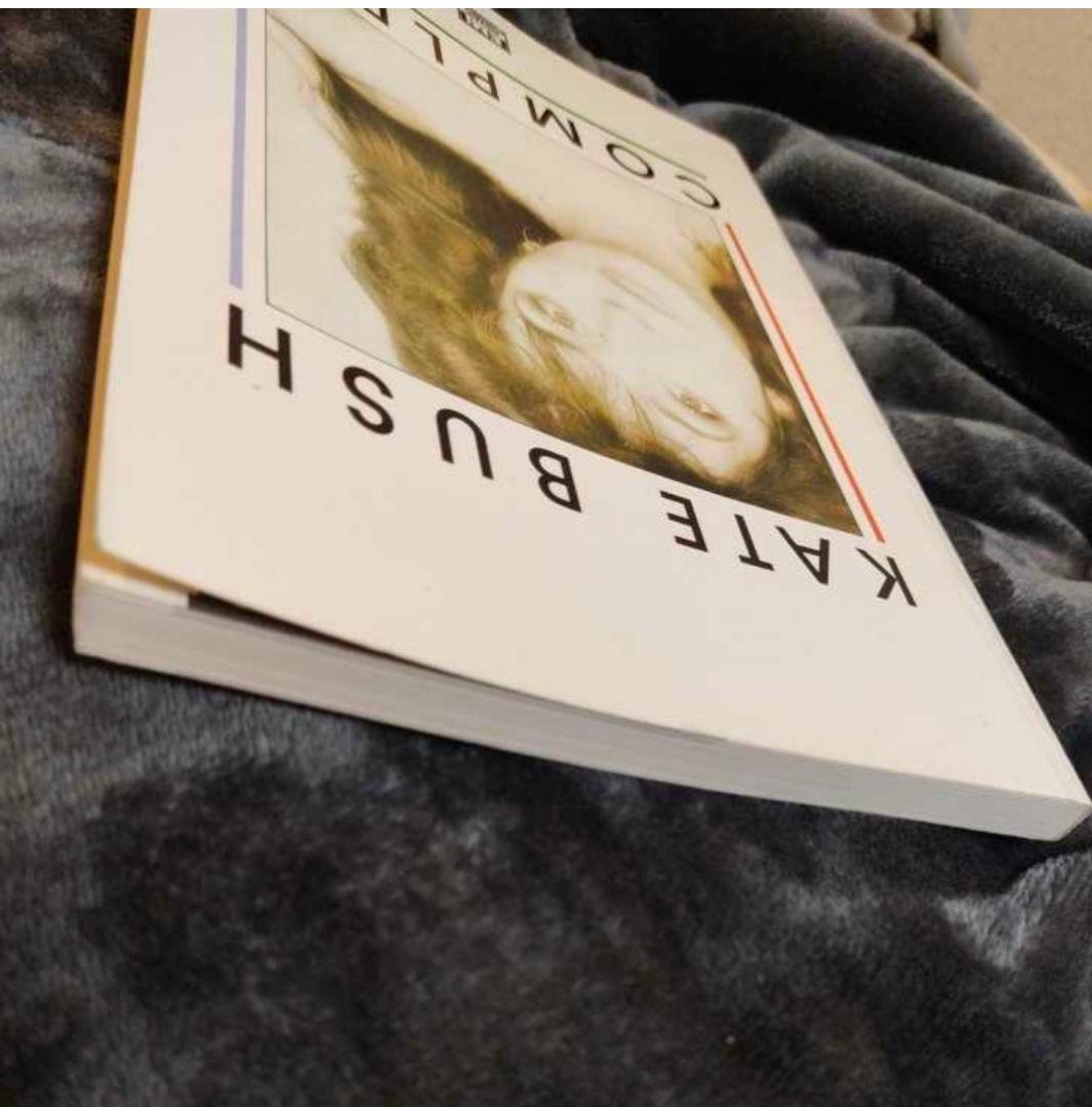 ケイトブッシュ　コンプリート　楽譜　メロディ　コード　歌詞　中古