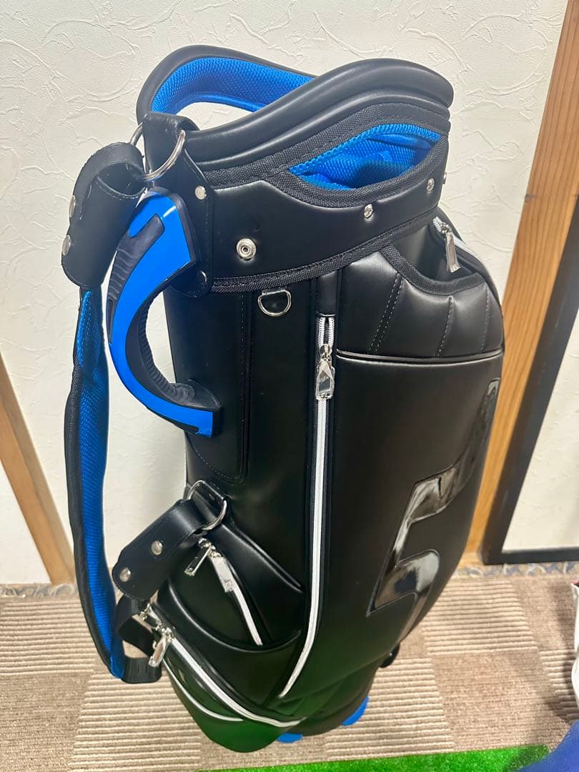 J.LINDEBERG キャディバッグ 黒青　9型