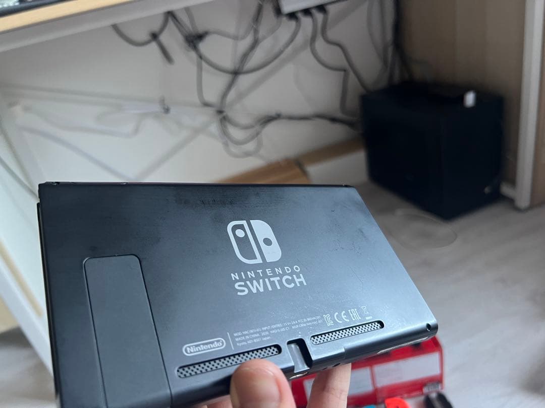 Nintendo Switch 本体 Joy-con セットバッテリー強化版