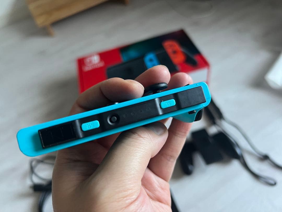 Nintendo Switch 本体 Joy-con セットバッテリー強化版