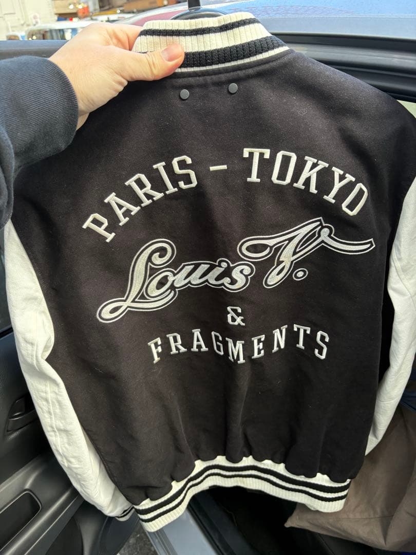 Louis Vuitton スタジャン フラグメントデザイン