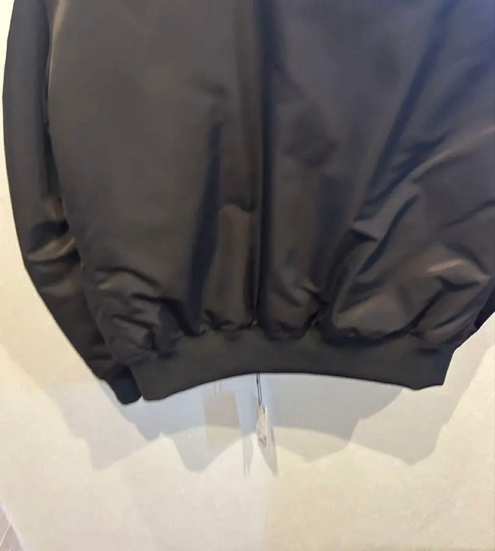 ユニクロ　プラスj ハイブリッドダウンオーバーサイズMA-1ブルゾン