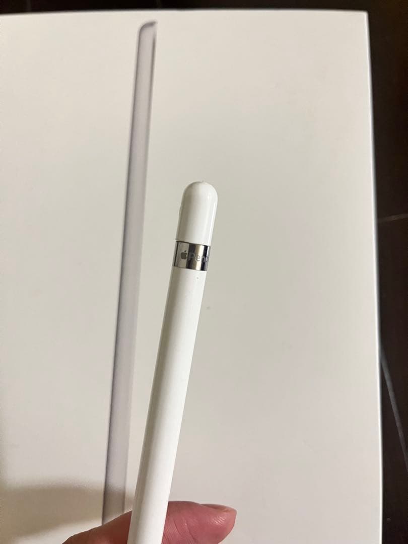 Apple iPad 第9世代 シルバー 本体 + Apple Pencil