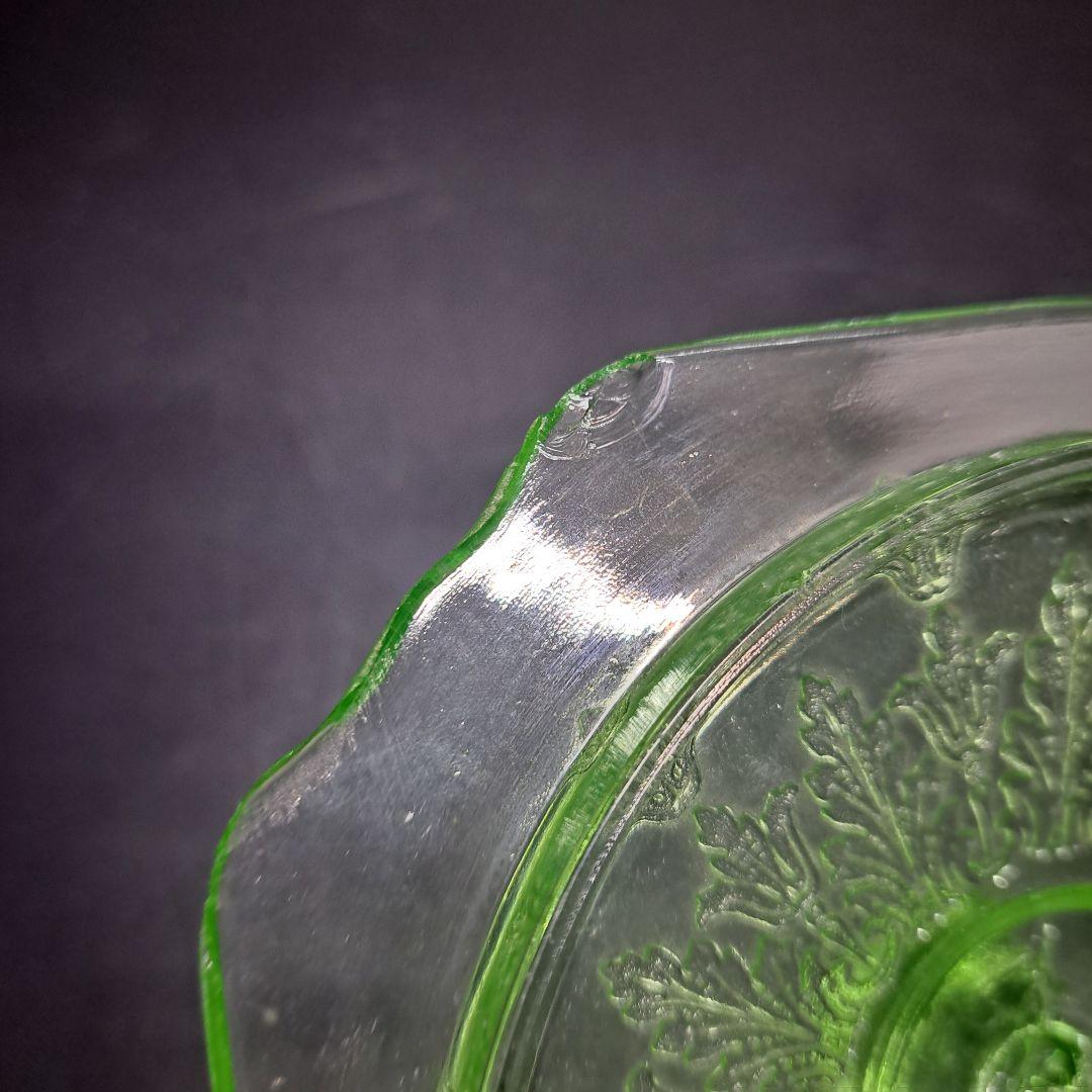 アンカーホッキング　クッキージャー　グリーンウランガラス　ヴィンテージ