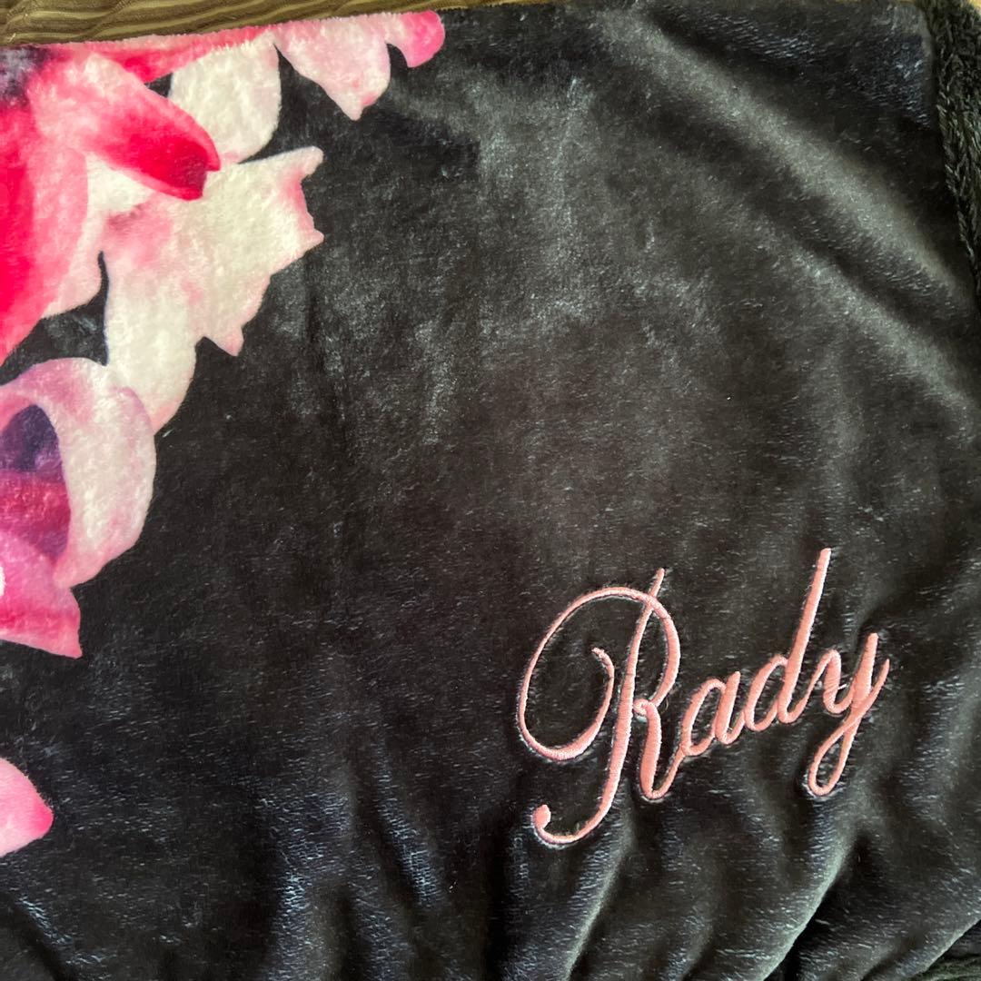 Rady ブランケット　膝掛け　エレフラ　ブラック＆ホワイト　２枚セット