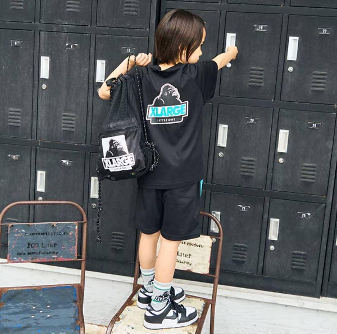 新品未使用 130cm エクストララージキッズ配色ロゴ半袖T+ショートパンツ