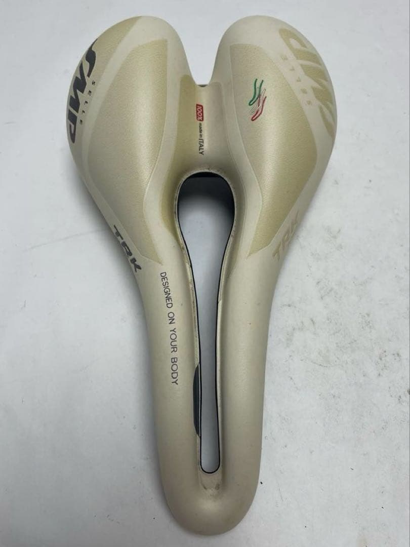 Selle SMP TRK Mediumサドル イタリア製 自転車 パーツ