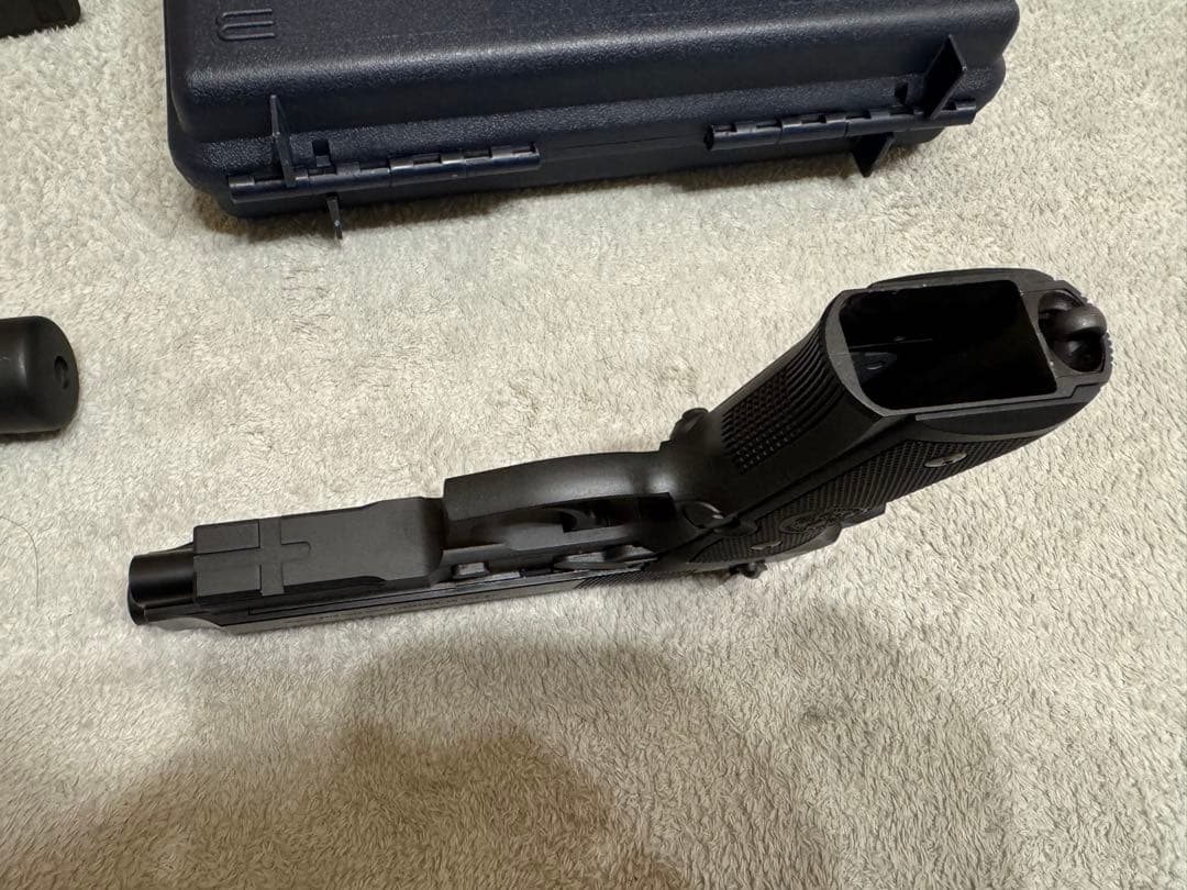 東京マルイ M9A1 サイレンサー ケース付き