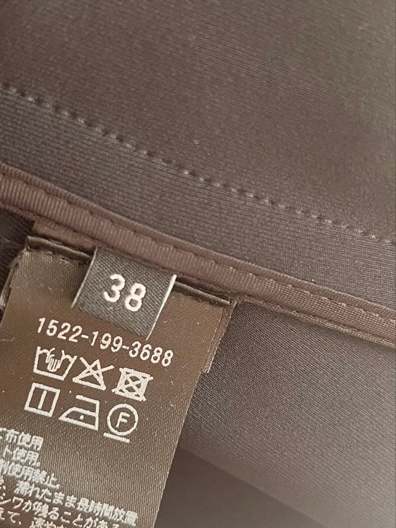 【極美品】ユナイテッドアローズ SPONGYミドルベスト　フリル　ネイビー