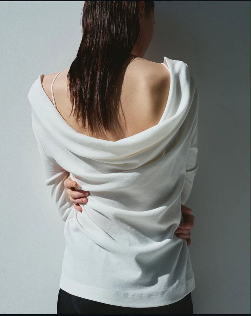 試着のみ　PHERE Scheat 2way drape tops_white