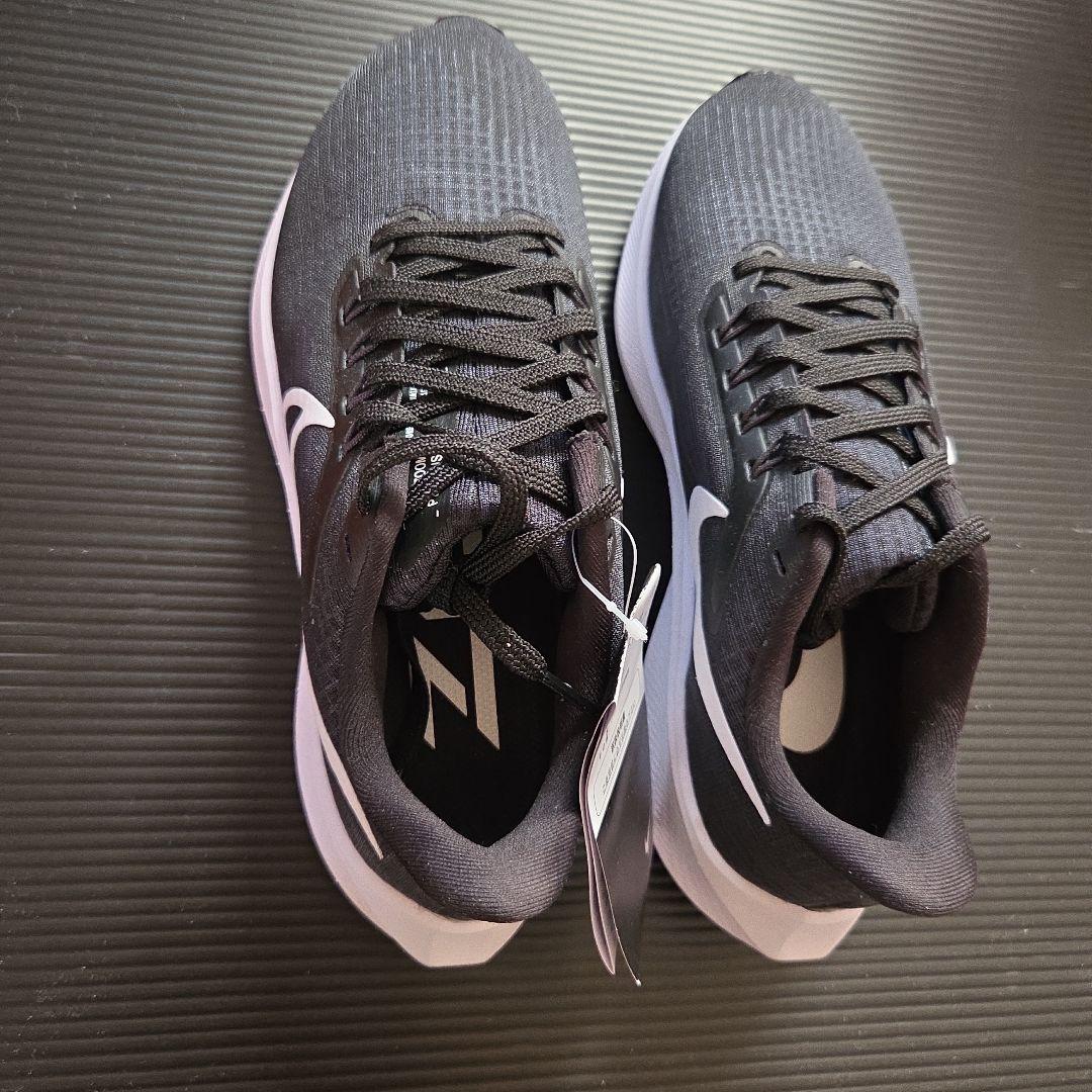 未使用❗W ナイキ AIR ZOOM PEGASUS 39 24cm.