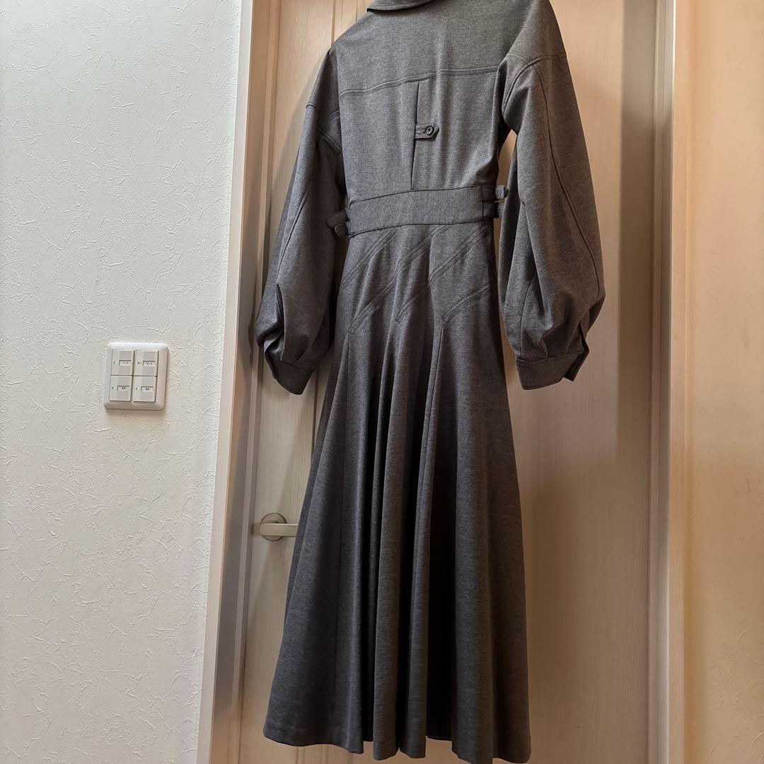 ローブブラン　新品　Asymmetric Side Buckle Dress
