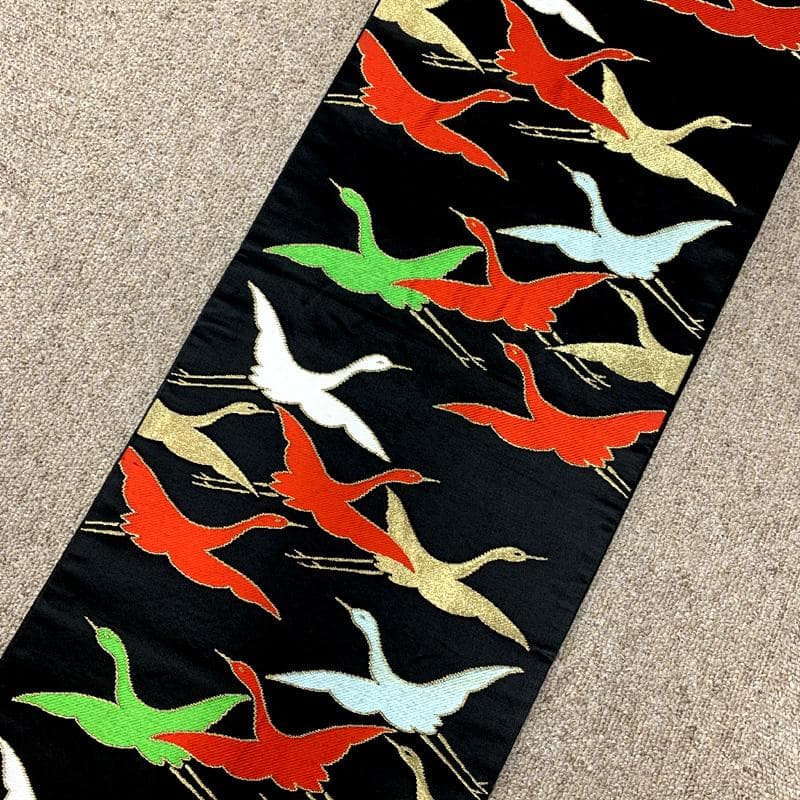 509ag2□七五三 七歳 女児 着物&六通袋帯 総柄 金彩 鶴菱文□美品