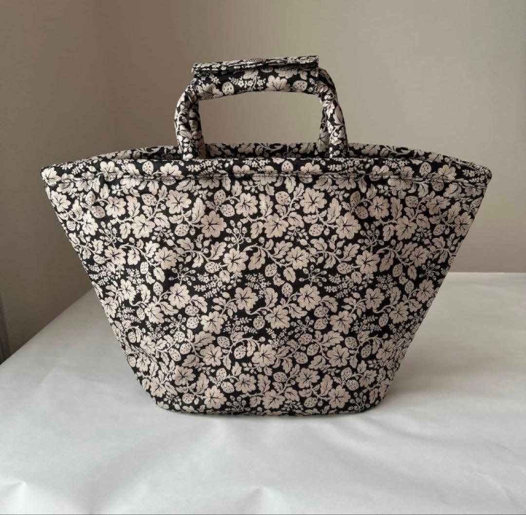 R&D.M.Co- ワイルドベリー マルシェバッグ