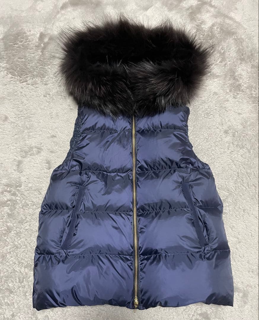 【3908】ナノユニバース×西川ダウン ファーフードベスト 38 ネイビー