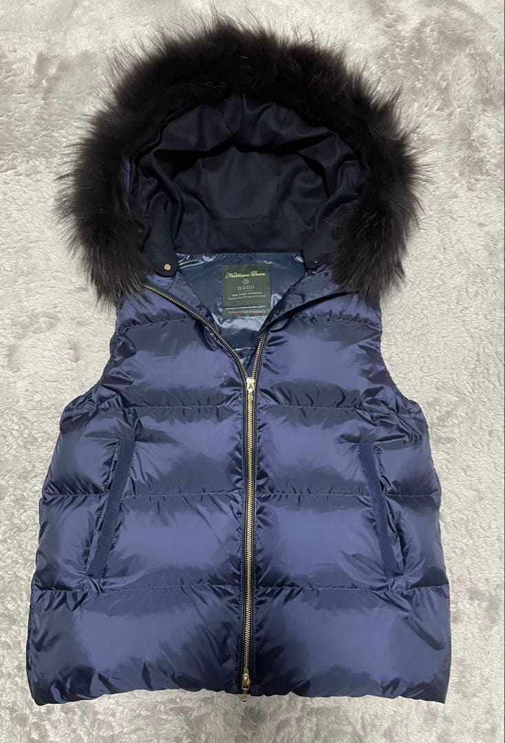 【3908】ナノユニバース×西川ダウン ファーフードベスト 38 ネイビー