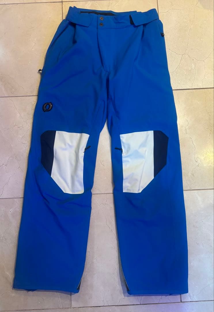 2024-2025オンヨネ、サロモンチームウェア