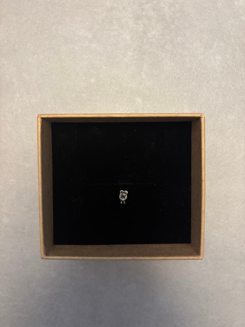 AMI PARIS/ AMI DE COEUR ピアス 片耳 シルバー