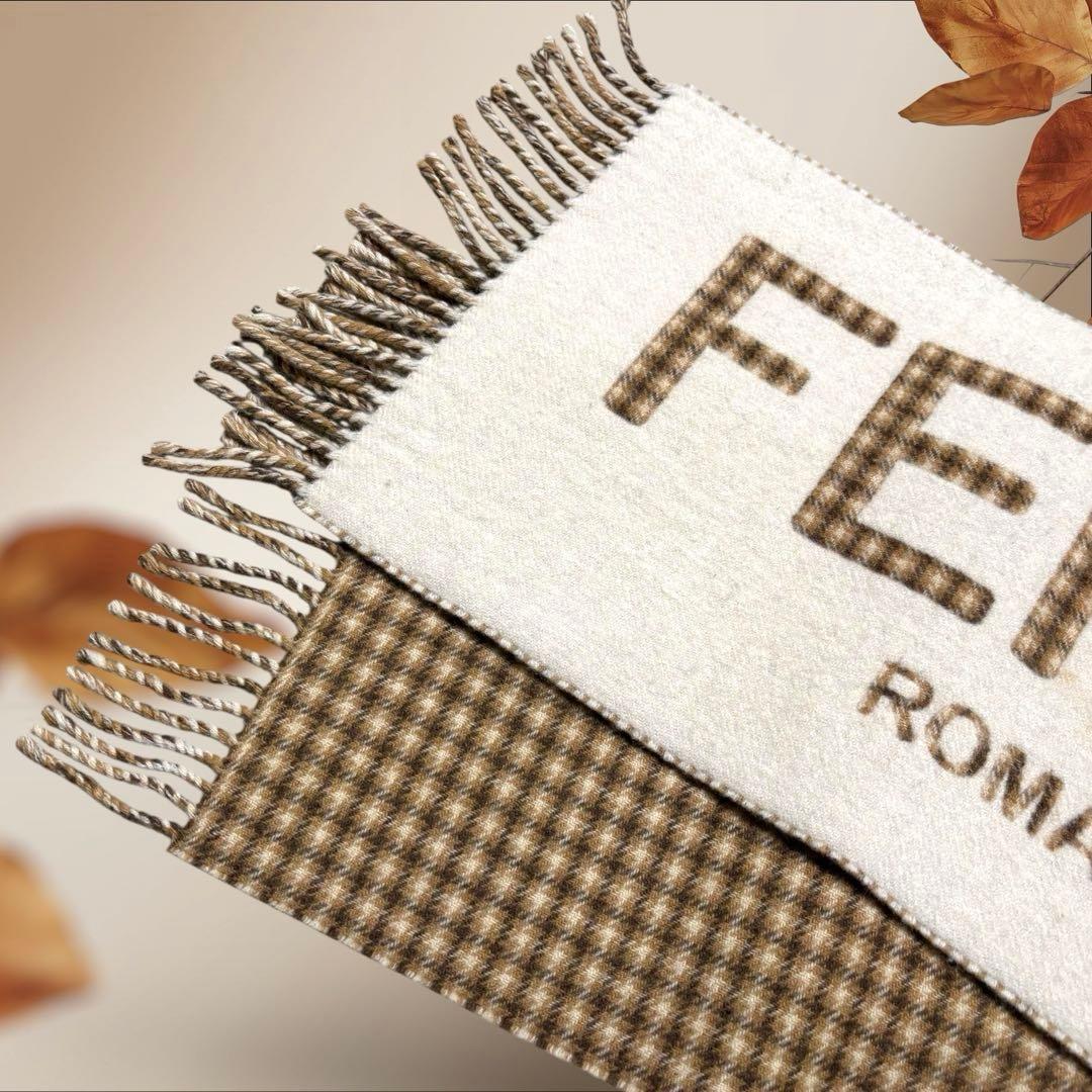 FENDI 【美品】マフラー　ロゴ　チェック柄　ベージュ　ブラウン　カシミア