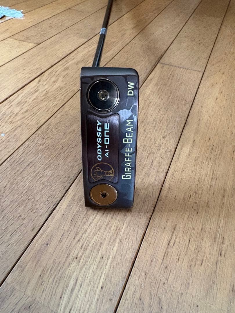 Odyssey A1-One Giraffe Beam DW パター33インチ