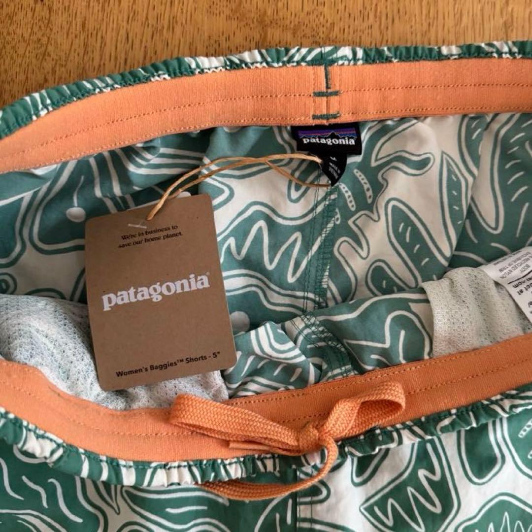 パタゴニア　バギーズショーツ　レディース　パンツ　新品　ショートパンツ　Mサイズ