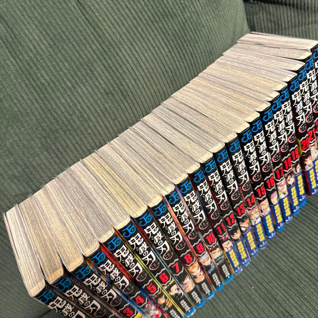 レア！【初版多数】鬼滅の刃 全23巻セット