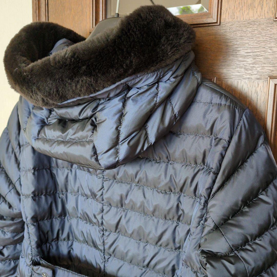 22AW マックスマーラCUBEダウンロングコート　ヌートリアファー付ポーチあり