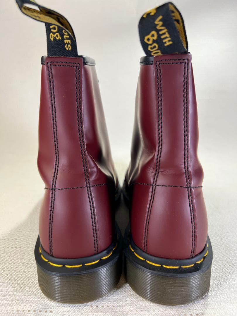 UK9_28cm Dr.Martens 1460 8ホールブーツ チェリーレッド