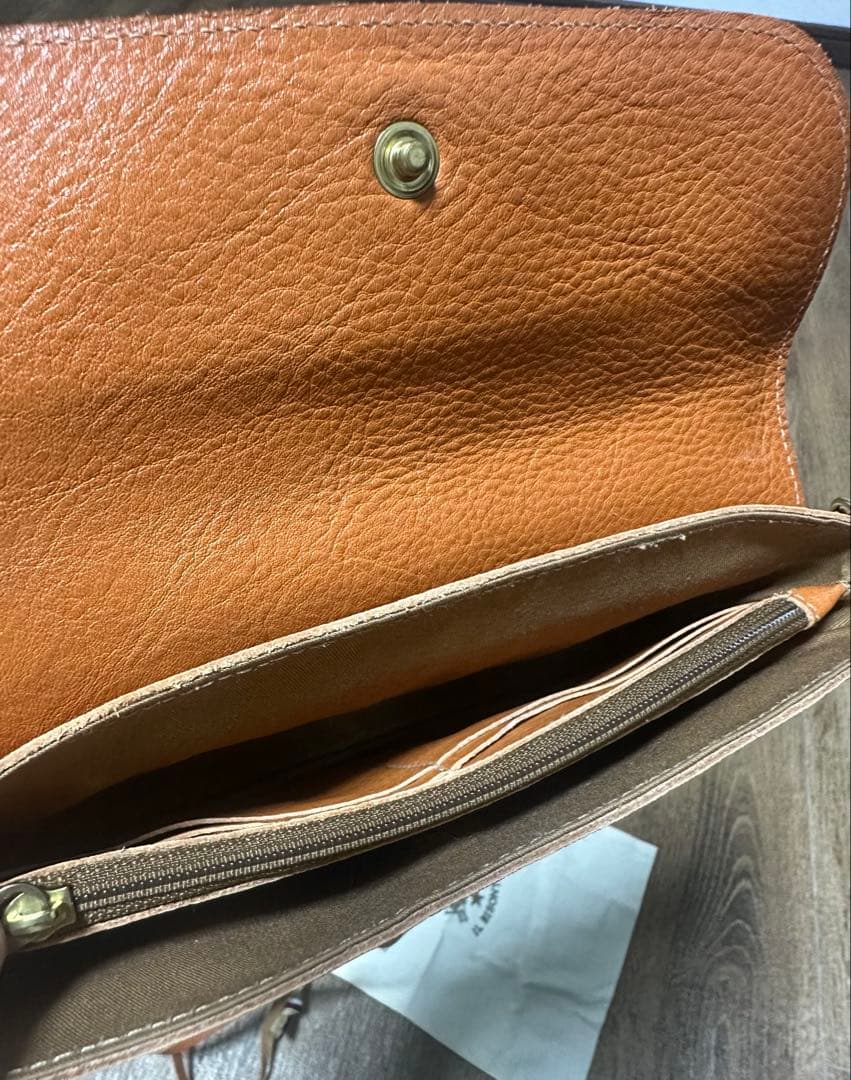 イルビゾンテ IL BISONTE ウォレットショルダーポーチショルダーバッグ