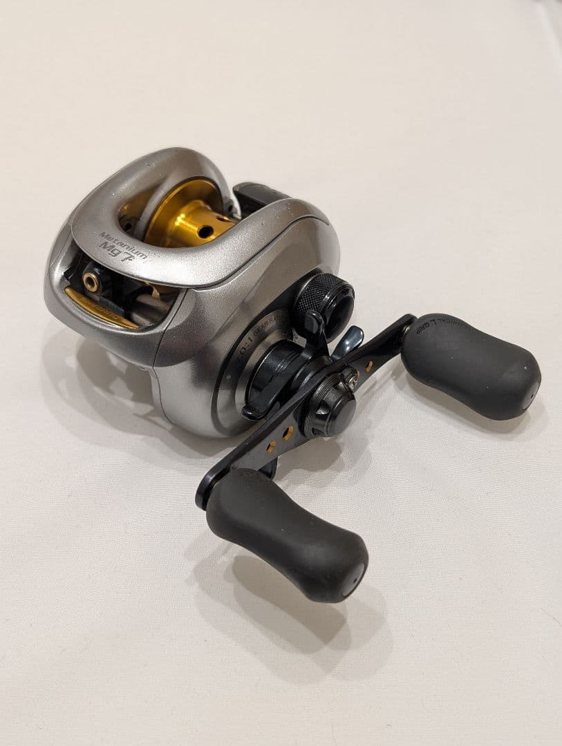 【美品】07メタニウム MG7 左巻き シマノ SHIMANO nium