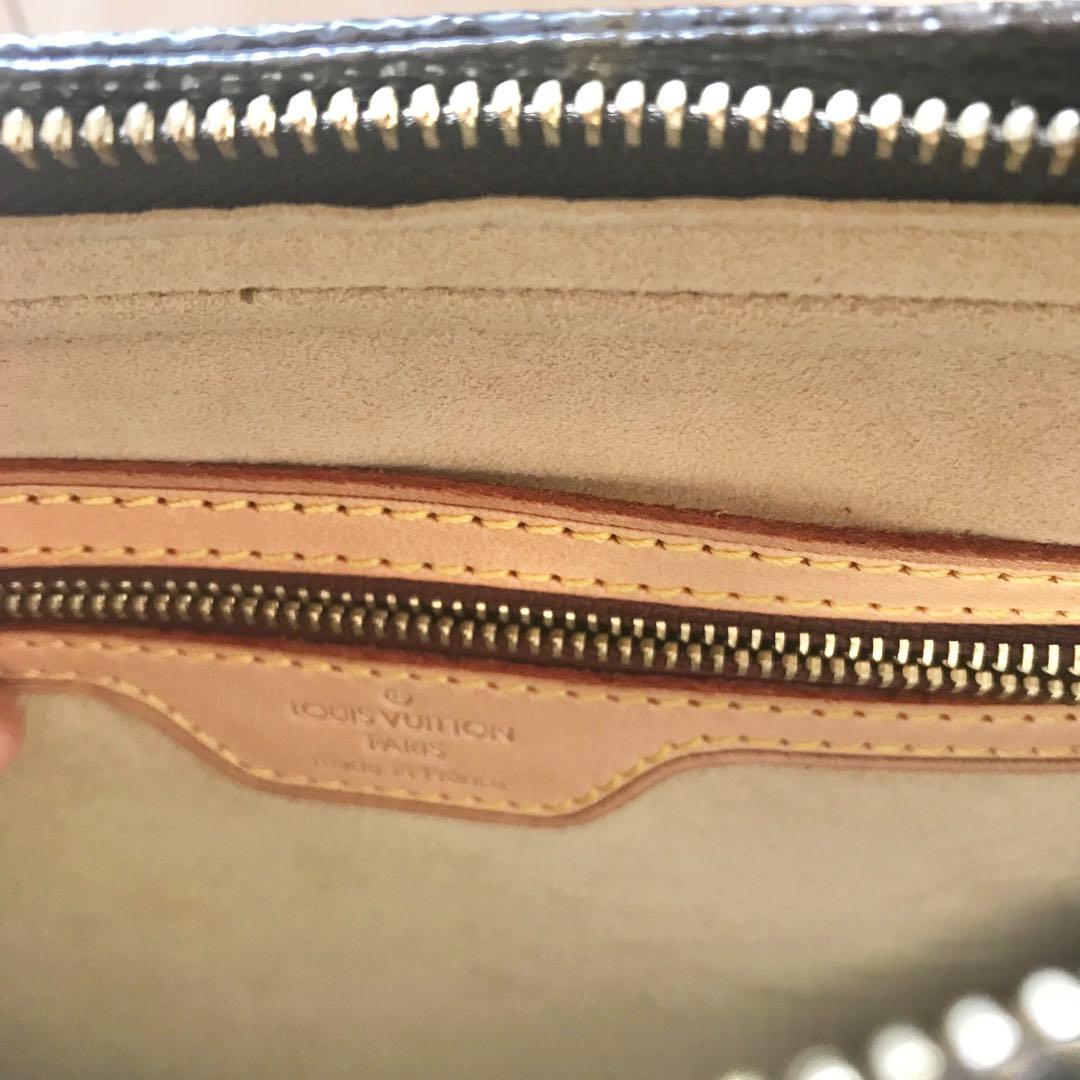 ルイヴィトン ルーピング モノグラム