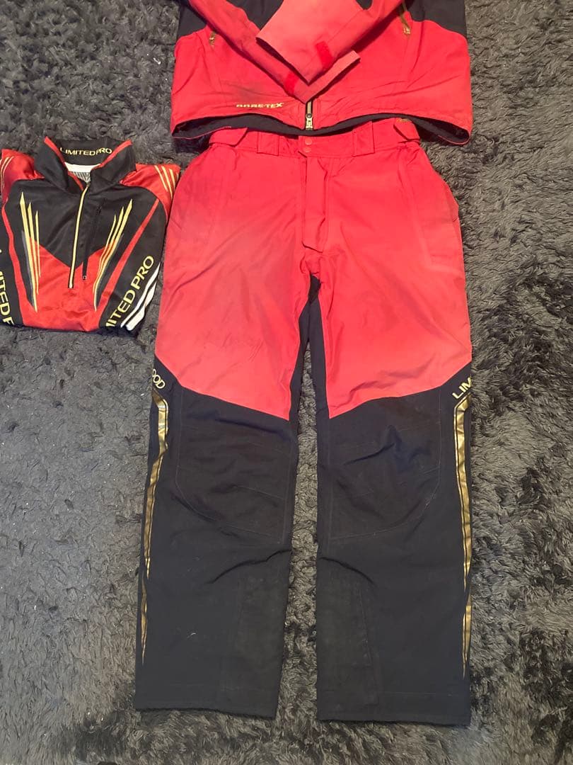 シマノリミテッドプロ RB-111n ジップアップシャツセット