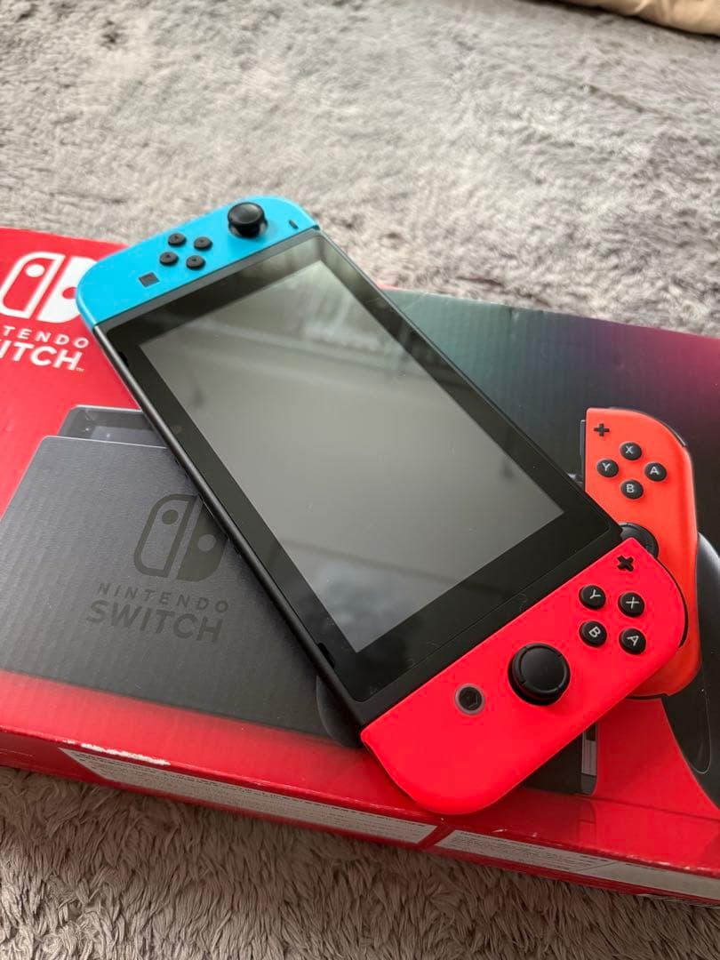 Nintendo Switch 本体 + ソフト2本