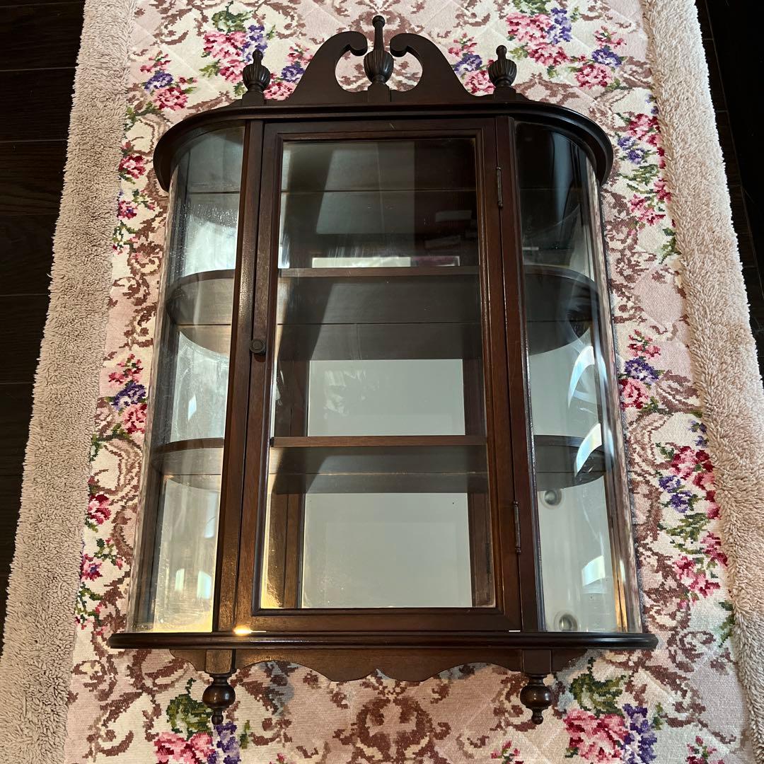 最終価格　FERGUSON アンティーク家具　木製ガラスキャビネット3段棚付き