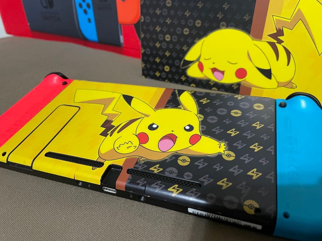 【動作確認・初期化済】Switch 本体 完品＋ケース付｜室内使用のみ