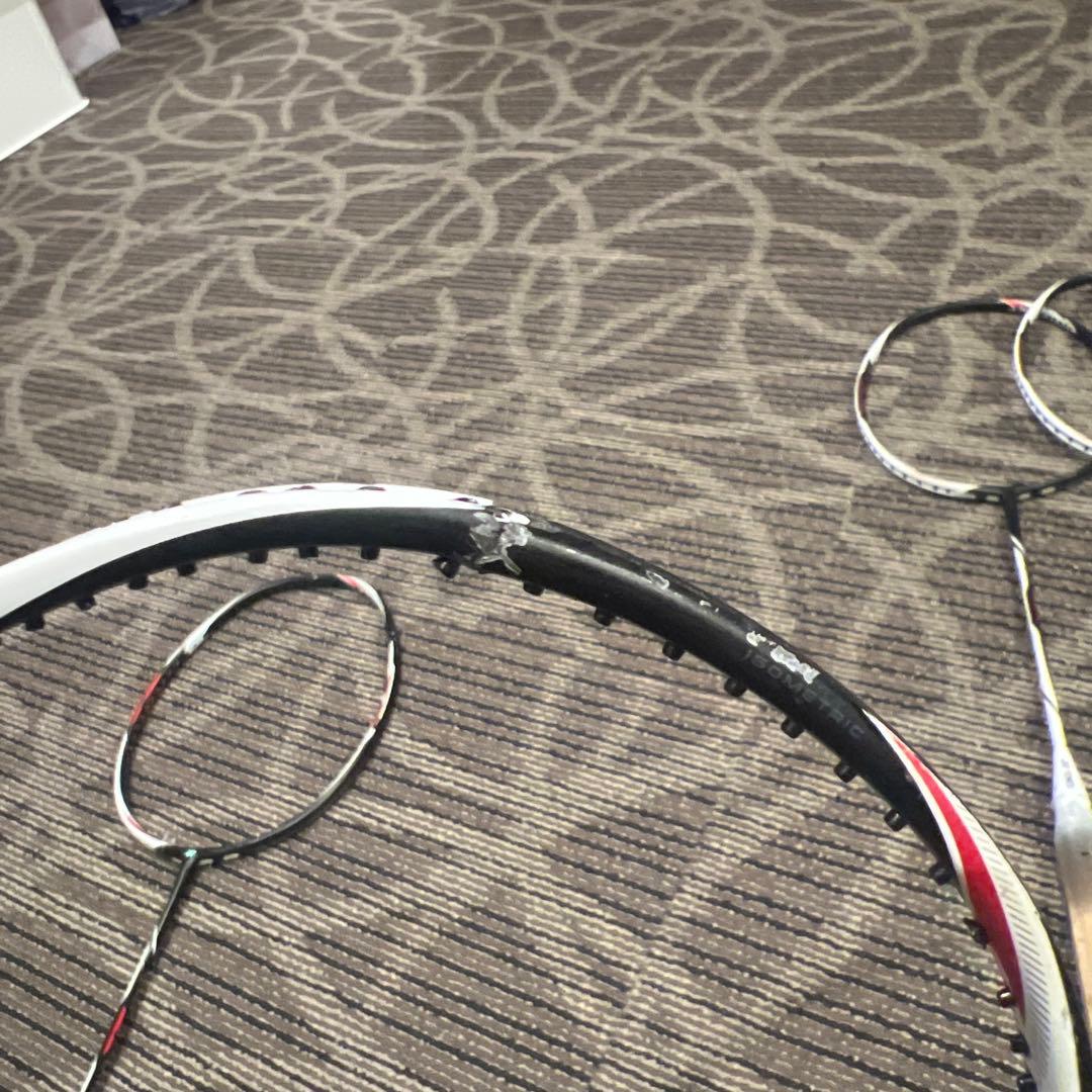 バドミントンラケット Zストライク5本ジャンク品