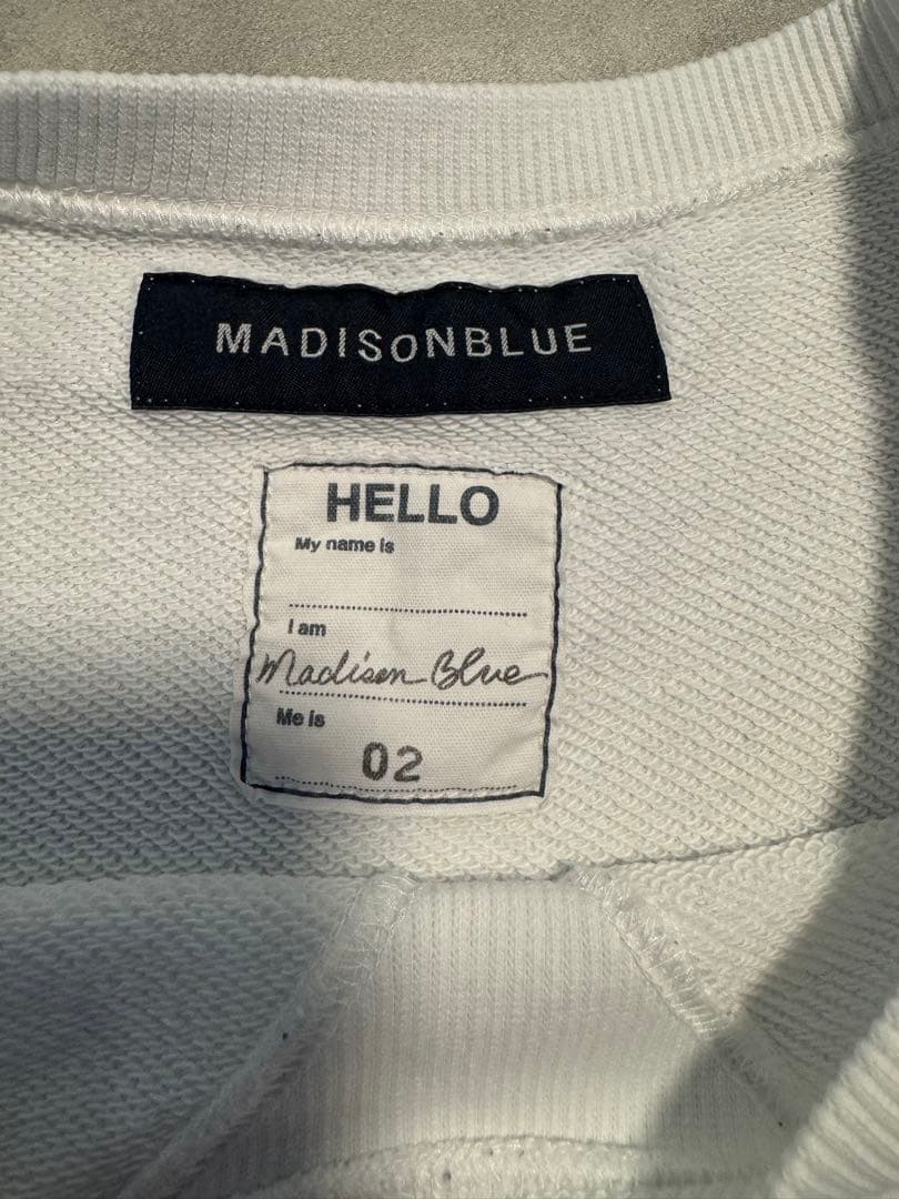 MADISONBLUE Helloプリント スウェット 02
