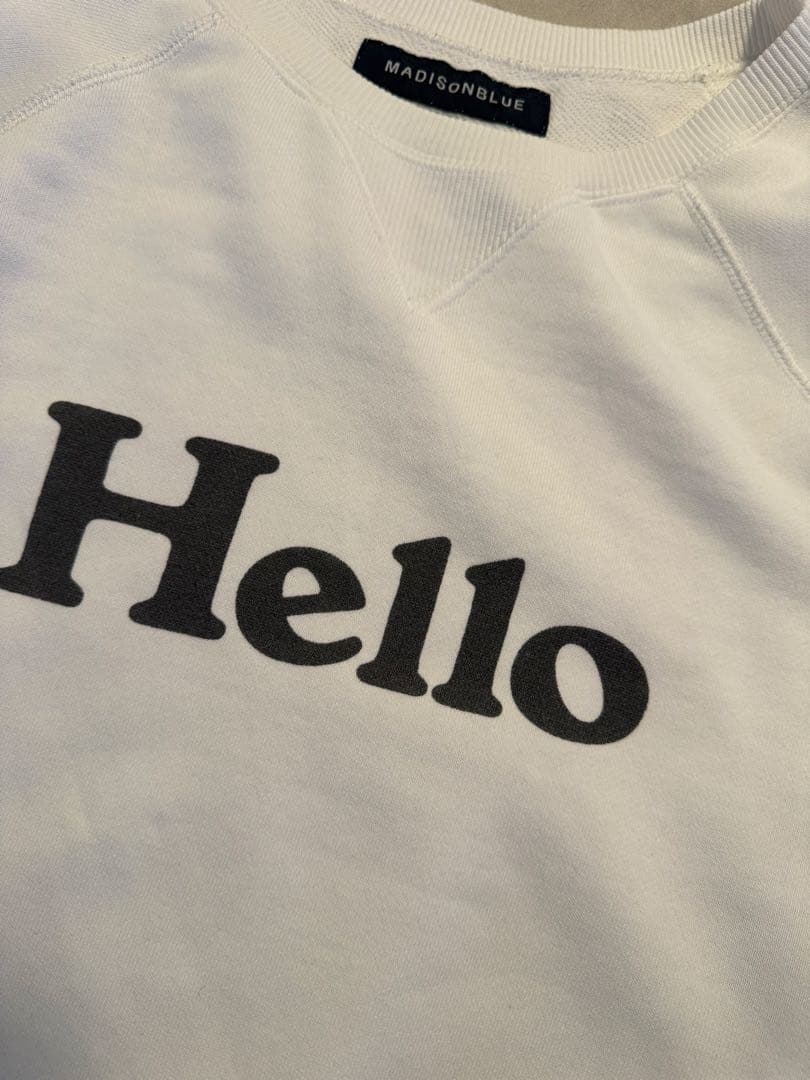 MADISONBLUE Helloプリント スウェット 02