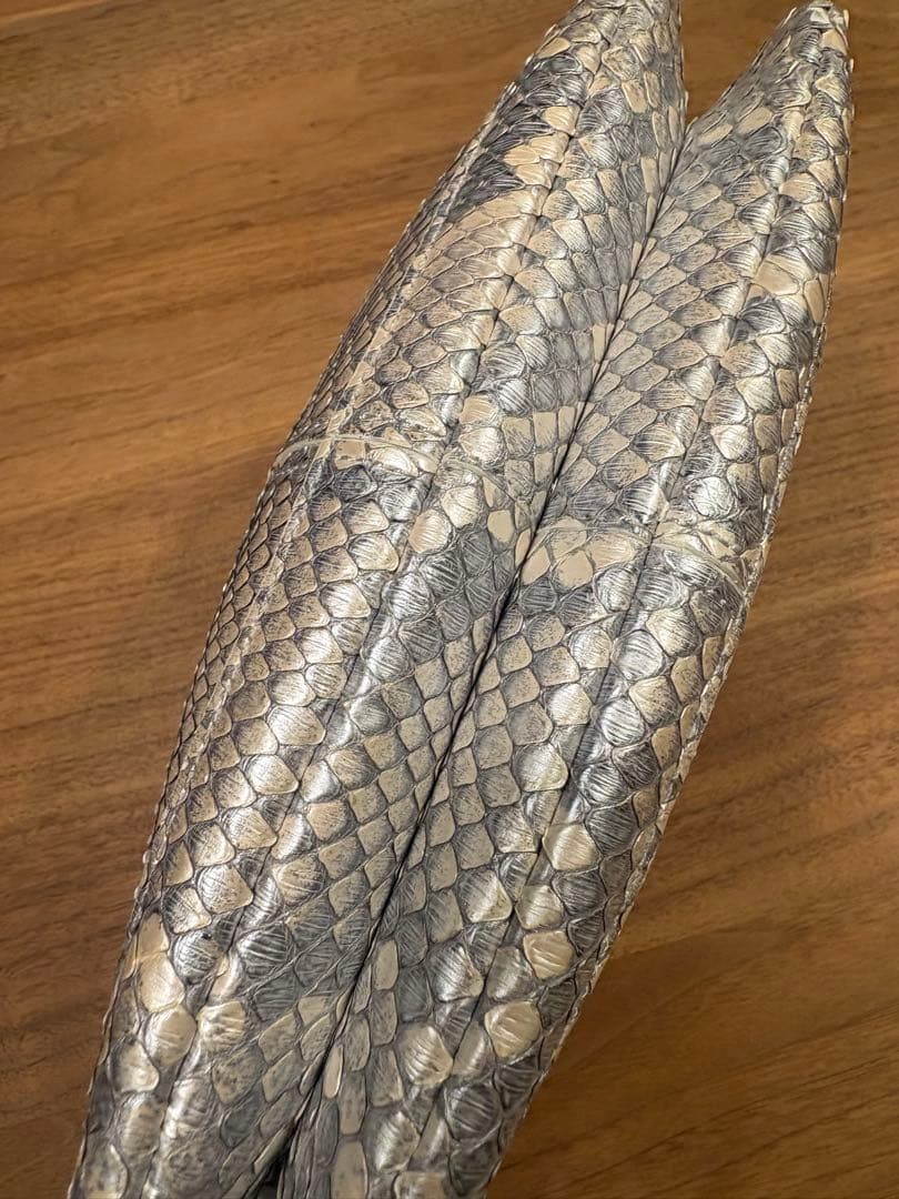 トッズ 2way チェーンバッグ　パイソン