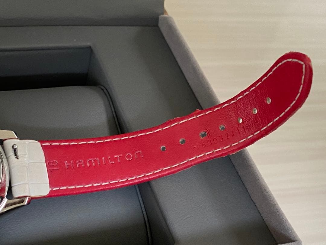 あいら　【美品】ハミルトン ジャズマスター SKELETON レディース