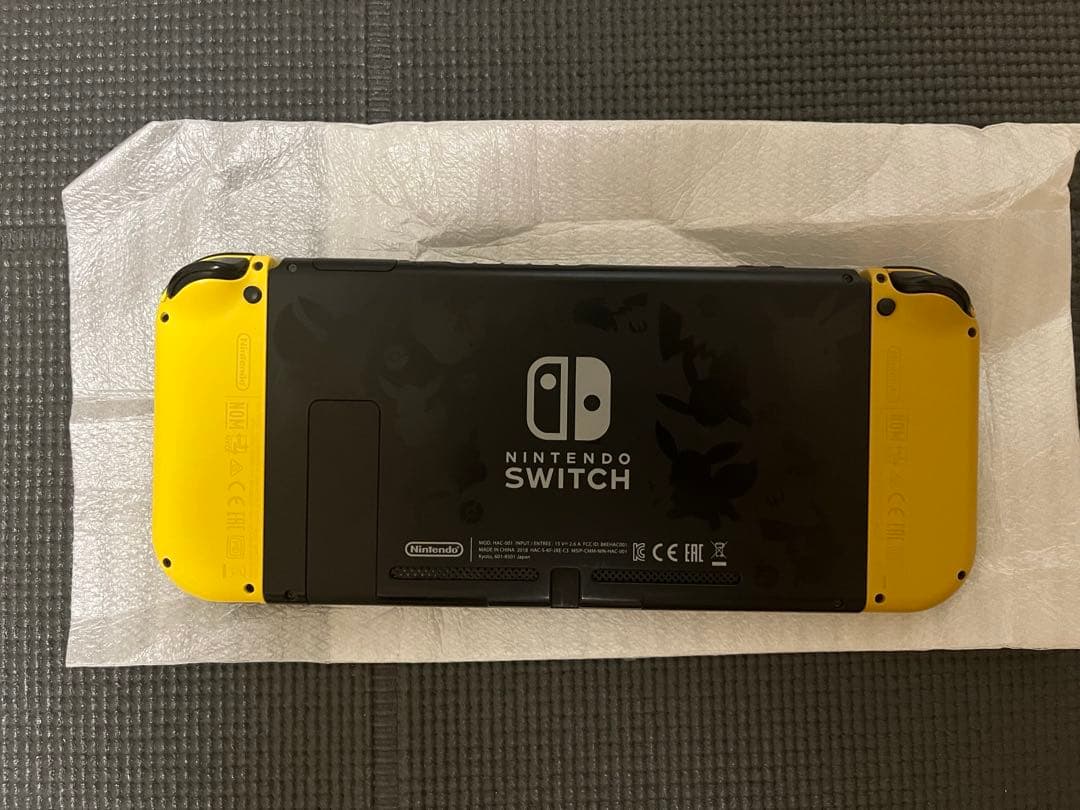 Nintendo Switch Let’s Go ピカチュウ イーブイ