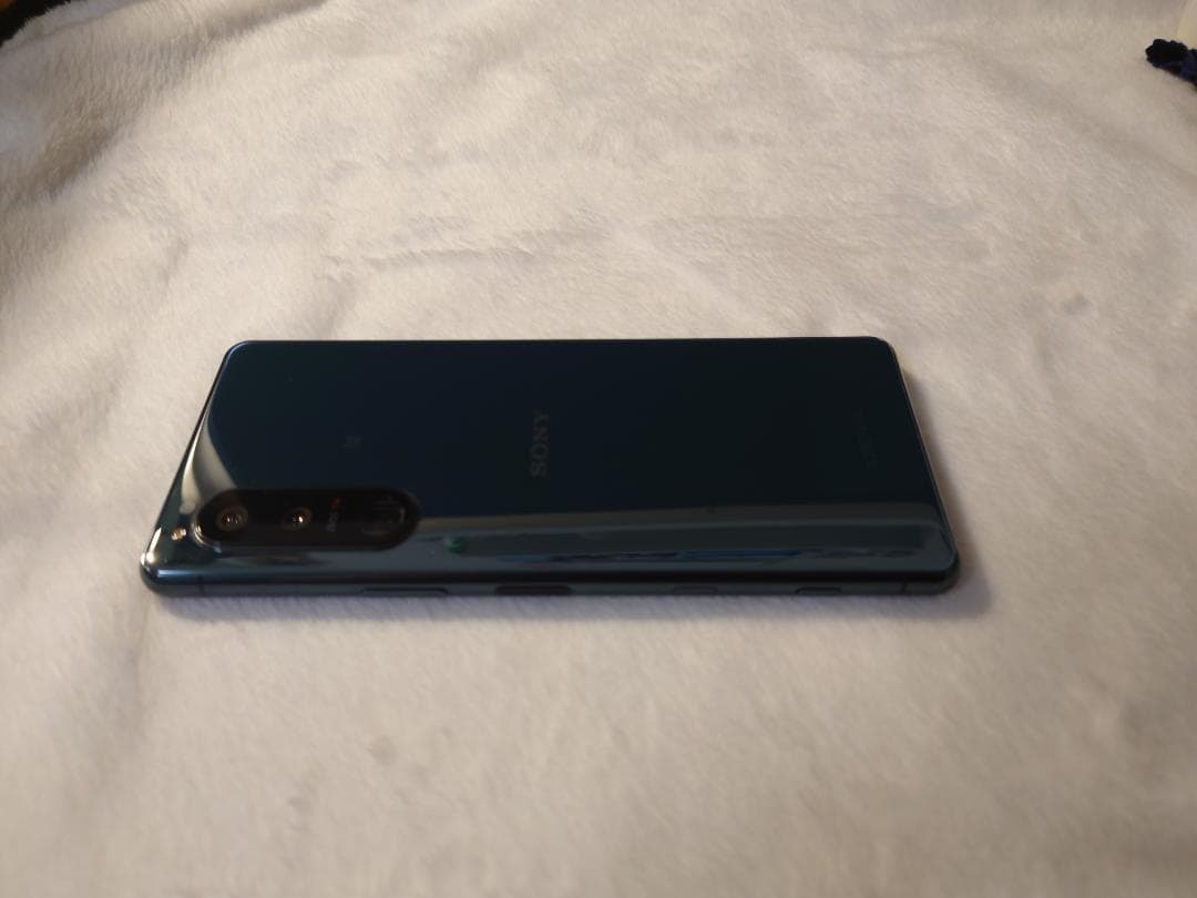 かおる☆プロフSONY　Xperia5 III XQ-BQ42 美品外