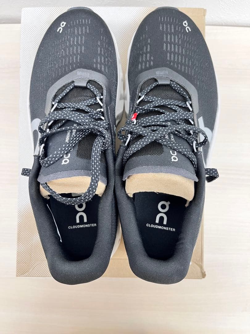 柴犬Cloudmonster 2 メンズ柴犬 26.5CM